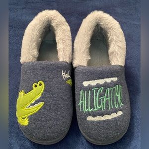 IceUnicorn Little Boy Slipper, Kids Warm House Shoes Slip On